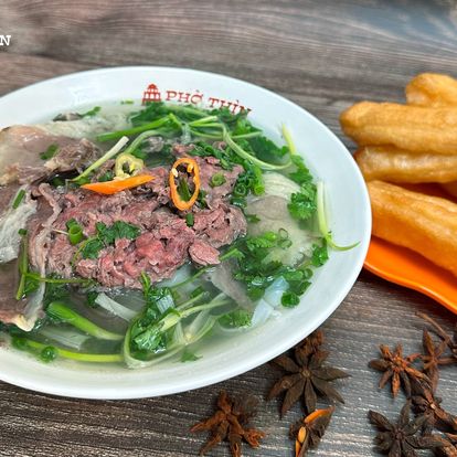 Phở bò tái nạm