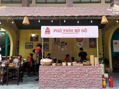 hinh-anh-pho-thin-bo-ho-tham-gia-su-kien-am-thuc-ha-noi